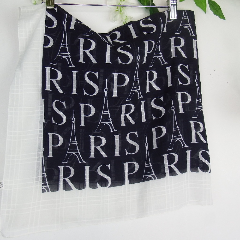 🌼 4 for $20 Patricia Paris Scarf